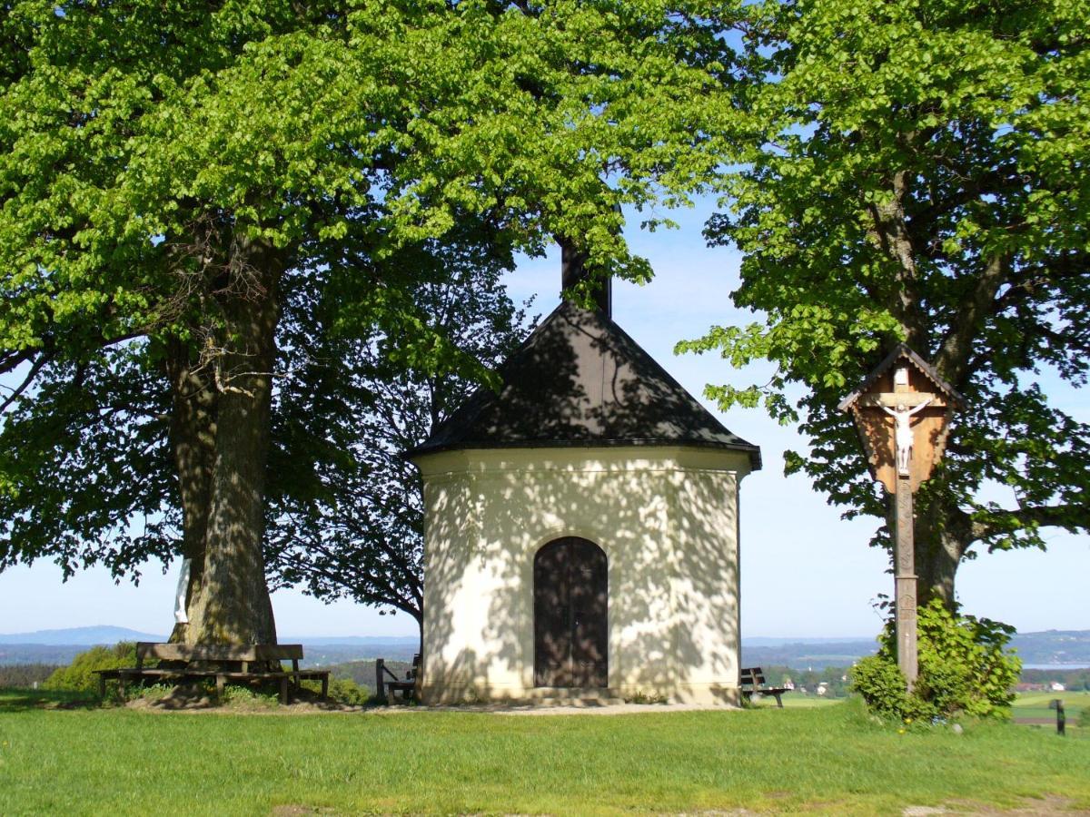 Landgasthof Berg Eurasburg Exterior foto